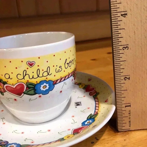 Mary Engelbreit Grandmother Tea Cup and Saucer - Picture 4 of 10